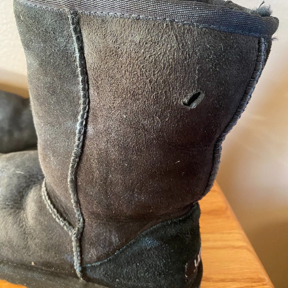 Medium Height UGG Boots - Picture 7 of 9